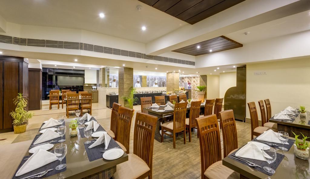 Cygnett Inn Repose Guwahati Buitenkant foto