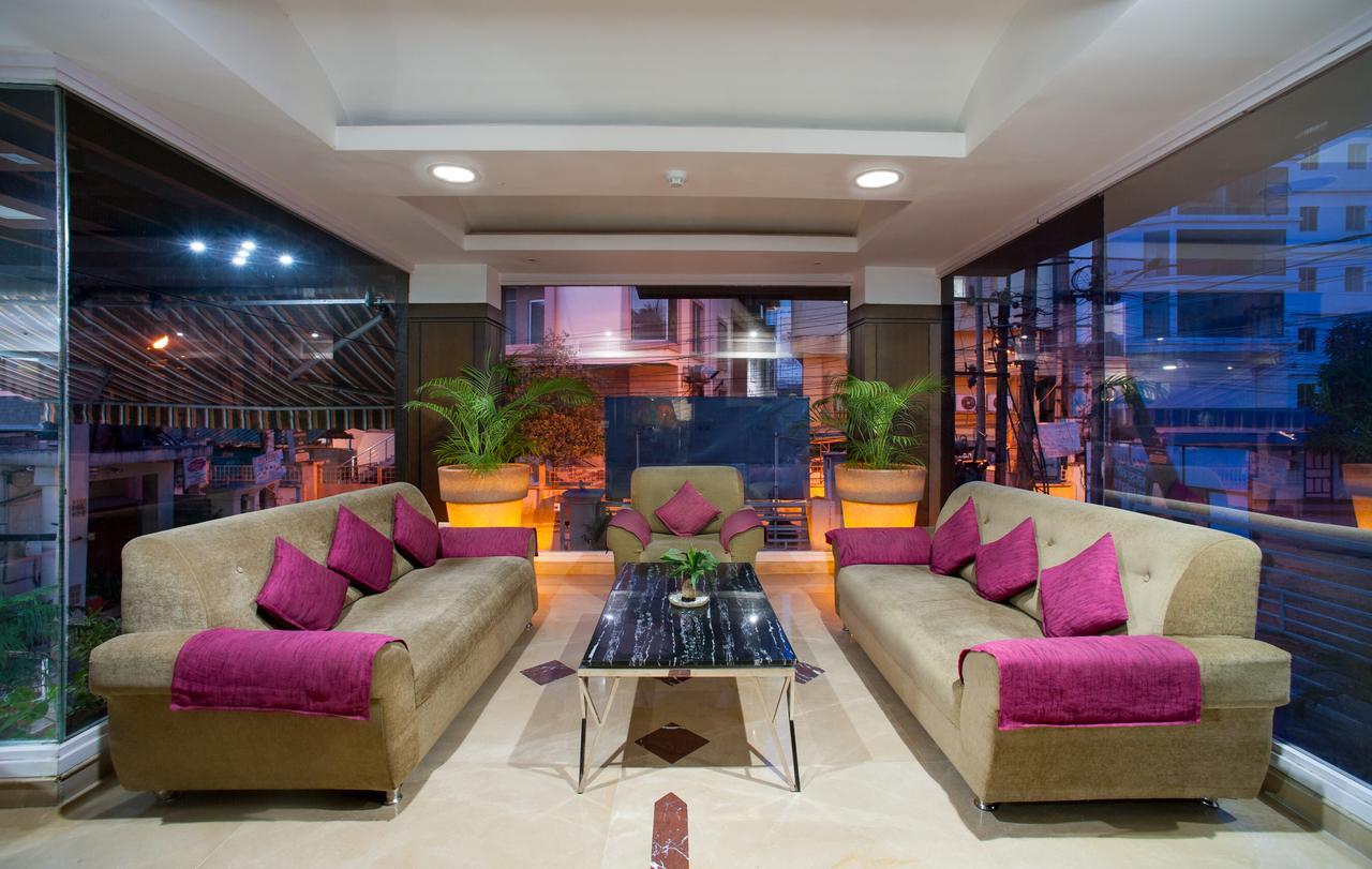 Cygnett Inn Repose Guwahati Buitenkant foto
