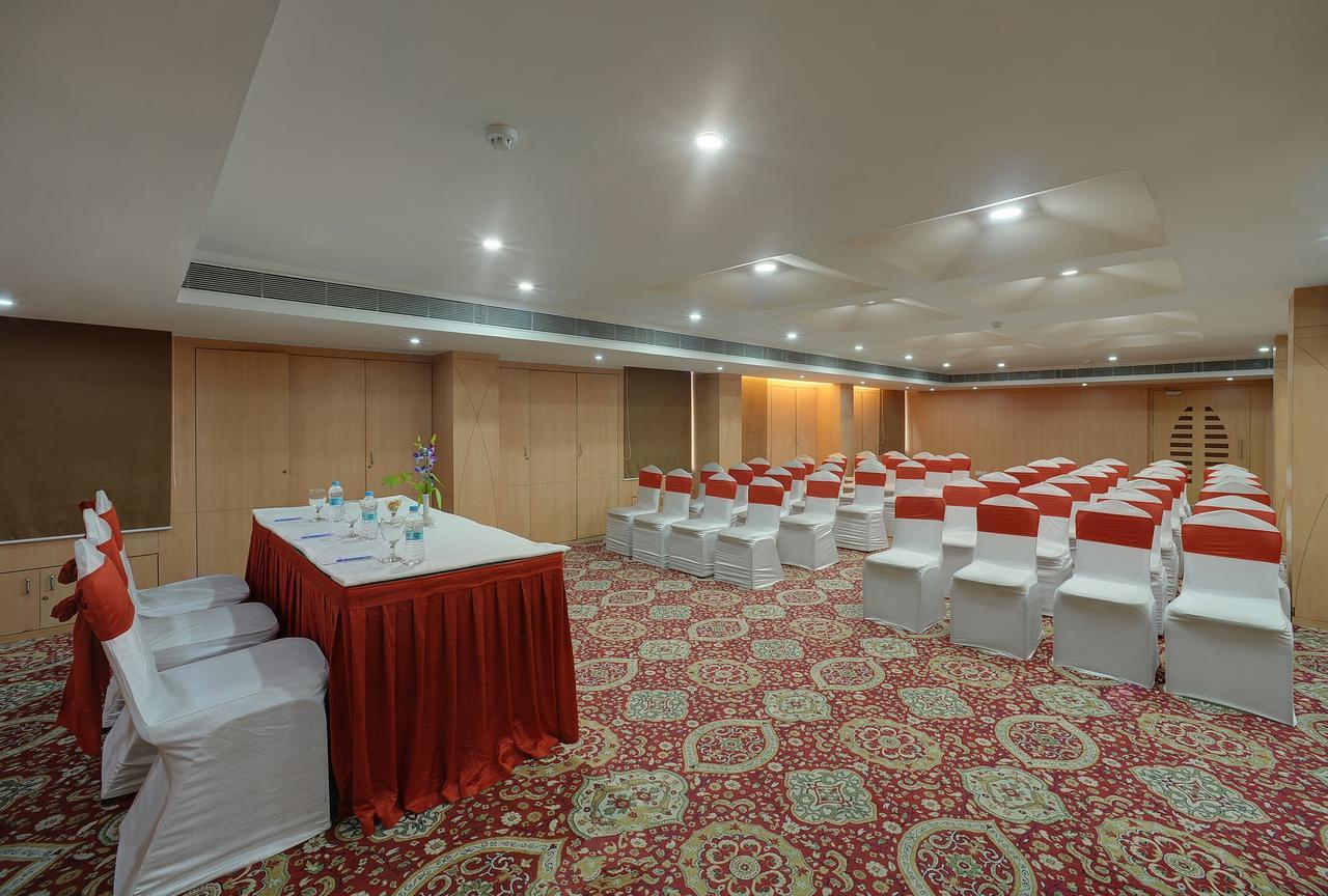 Cygnett Inn Repose Guwahati Buitenkant foto