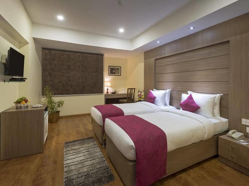 Cygnett Inn Repose Guwahati Buitenkant foto